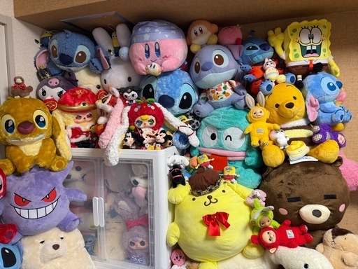 ぬいぐるみ1点 ¥600／まとめ買い可／ぬいぐるみソファ（約50体