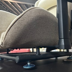 リクライニング機能付き ゲーミングチェアの画像