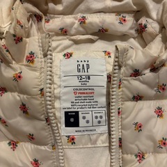 babyGAP ベビーダウン12-18Mの画像