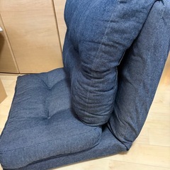 リクライニングソファーベッドの画像