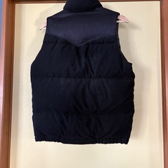 BAYFLOW（ベイフロー）のダウンベストの画像