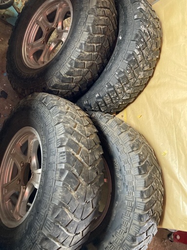 235/85r16  ジムニーアルミ　4本