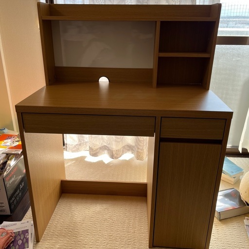 勉強机 (戸田) 宮崎のテーブル《学習机》の中古あげます・譲ります