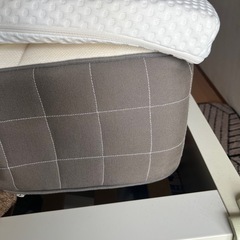 IKEAマルムベッドの画像