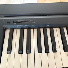 YAMAHA 電子ピアノYP40 の画像