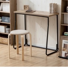 ※16日引き取り限定パソコンデスクとテーブル2個セットの画像