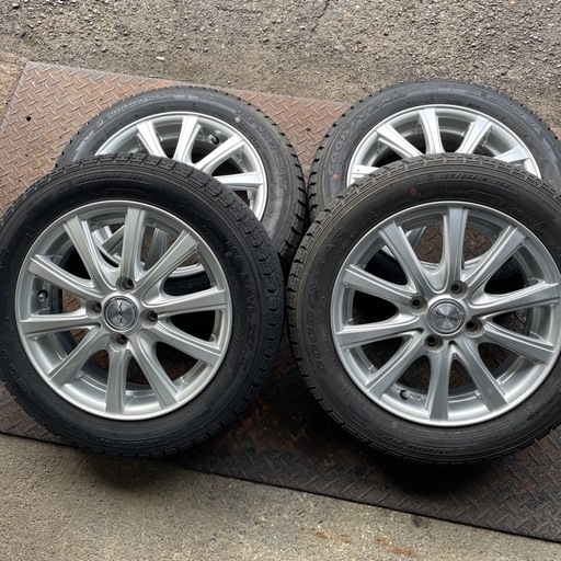 バリ溝！グッドイヤースタッドレス155/65R14 アルミホイール付き4本