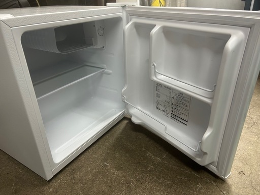 マクスゼン maxzen 1ドア冷蔵庫 JR046ML01WH 2024年中古 (りゅーた