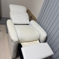 リクライニングソファー
の画像