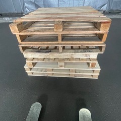 木パレット差し上げますの画像