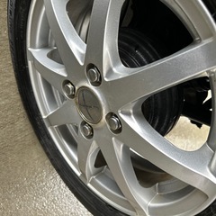 冬タイヤ　アルミホイールの画像