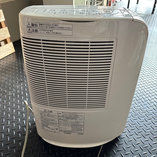 パナソニック除湿機 (ゆきのすけ) 河内天美の季節、空調家電《除湿器