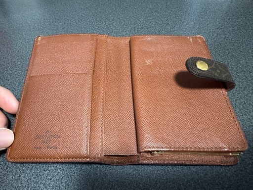 ルイヴィトン 2つ折り財布