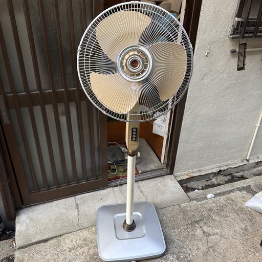 レトロ National 松下電器 40センチ スタンド 扇風機 キャスター付 レトロ National 松下電器 40センチ スタンド 扇風機 キャスター付 扇風機・サーキュレーター