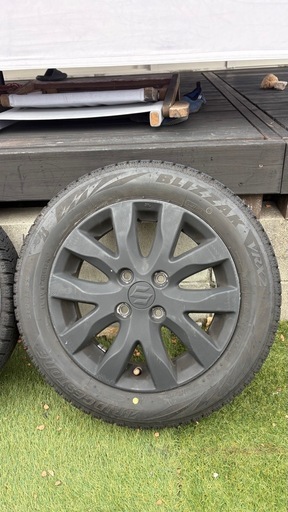 バリ山 ブリザック VRX2 スタッドレス 155/65r14 2022年製　アルミホイール