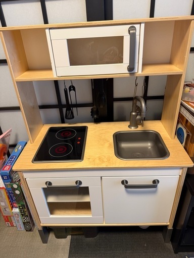 美品　IKEA おままごとキッチン IKEA おままごとキッチン (みぃ) 八王子みなみ野のおもちゃ《ままごと