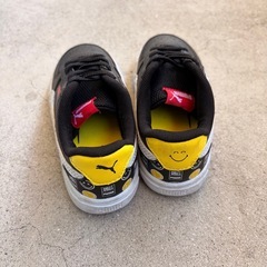 子供　スニーカーの画像