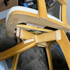 回転椅子　ダイニングチェアの画像