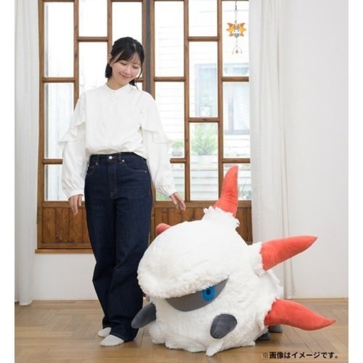 ポケモン　メラルバ　等身大ぬいぐるみ