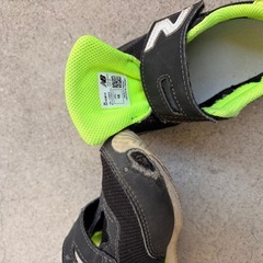 ニューバランス　スニーカーの画像