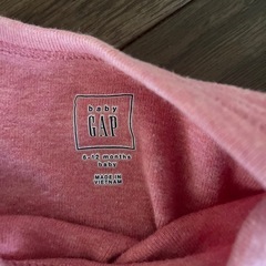 70サイズ　長袖ロンパースと長袖トップス の画像