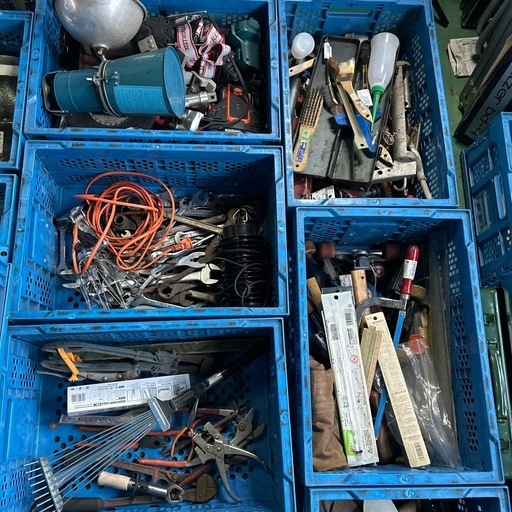 手工具　電動工具　ビット　特殊工具　　大工道具　　売れました！　次回投稿します！