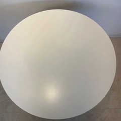 丸テーブル　ホワイト　カフェテーブル　店舗什器の画像