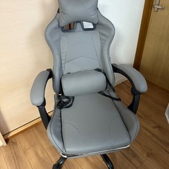 美品！ゲーミングチェア！
