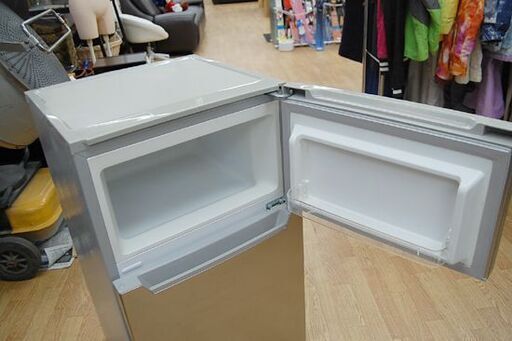 冷蔵庫 2ドア 87L 2022年製 YRZ-C09H1 YAMADA SELECT シルバー 動作