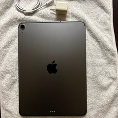 【中古品】【美品】Apple iPad Air (第４世代)  　Wi-Fi 物理SIM  64GB スペースグレイの画像
