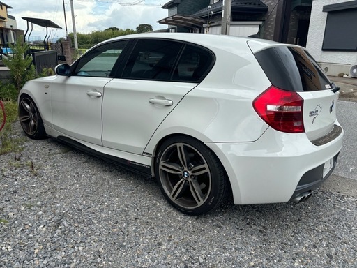 BMW 130i Mスポーツ