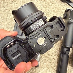 Sony zve-10 DJI rs3 mini smallrig grip PROGRADE 128 sdxc の画像