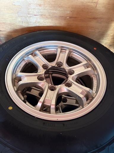 ハイエース 新車外し タイヤホイール4本セット195/80R15