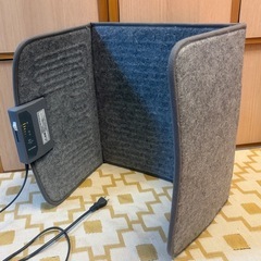 【アイリスオーヤマ】足元 パネルヒーター🔥の画像