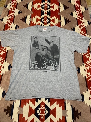 服/ファッション Supreme