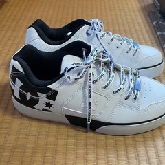 DCスニーカー23cmの画像