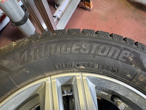 ●ほぼ新品  ブリザック  
VRX3    155\65R13  4本