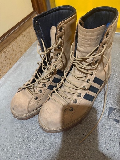 アディダスadidas モハメドアリコラボスニーカー (くに) 奥武山公園の