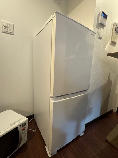 美品！】シャープの冷凍冷蔵庫 (O.mako) 南方のキッチン家電《冷蔵庫