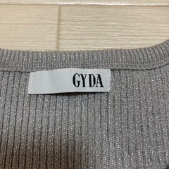 GYDAトップス今だけSALEの画像
