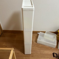 隙間収納の画像
