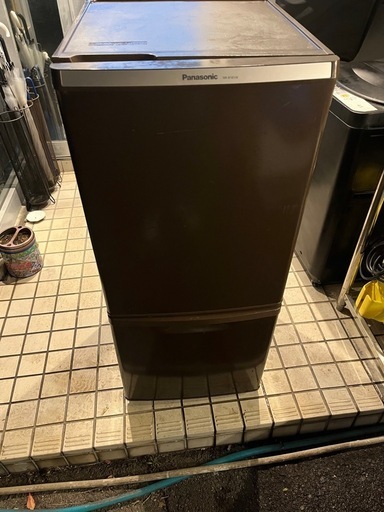 Panasonic ノンフロン冷凍冷蔵庫 NR-B145W-T 2013年製 (羽島買取販売