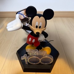 ディズニー100　ミッキーマウス特大フィギュアの画像