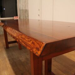美品／ケヤキのダイニングテーブルの画像
