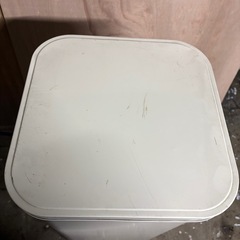 【イナドメ】屋外用 灯油タンク 90L 油量計付き／現状渡しの画像