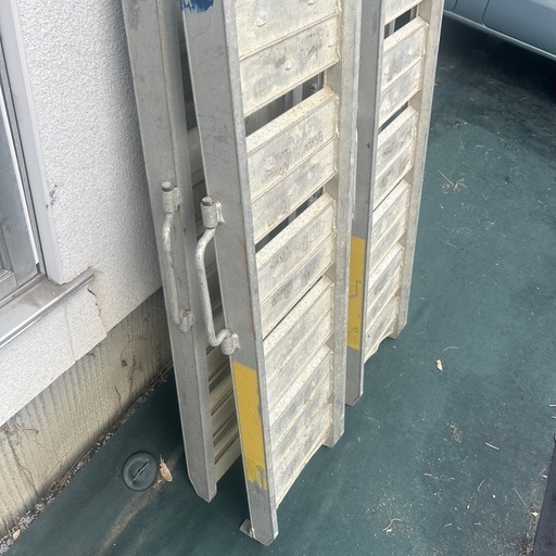 【農機具・バイク積み下ろし用 折りたたみアルミラダー】