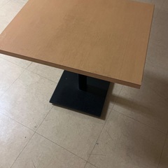テーブルの画像