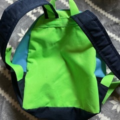 ベビーカーとリュックとおもちゃの画像