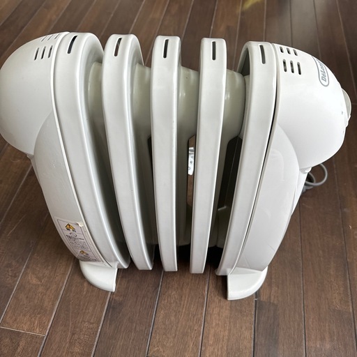 DeLonghi デロンギオイルヒーター（TRN0505JS） (yu) 古泉の季節、空調