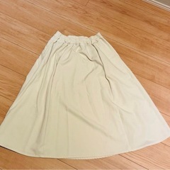 スカート4点セット⭐︎アーバンリサーチ、ユニクロ、somethingの画像